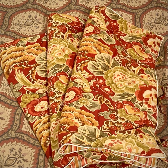 Pottery Barn quilted euro shams, Autumn floral - Picture 12 of 13
